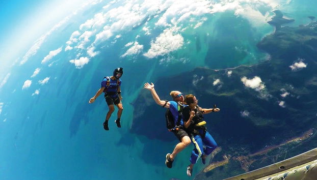 Skydive Over Airlie Beach - Foto 2