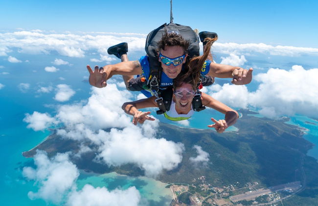 Skydive Over Airlie Beach - Photo 2