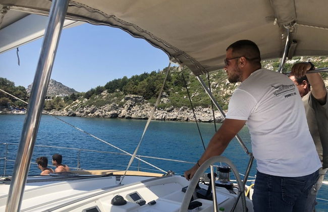 Paseo en catamarán con comida - Foto 4