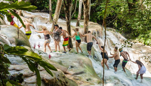 Excursión a las cascadas del río Dunn - Foto 2