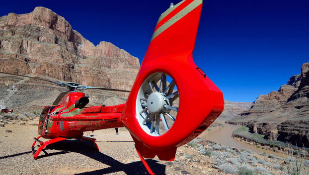 Grand Canyon West Helicopter + Boat Ride - Foto 2