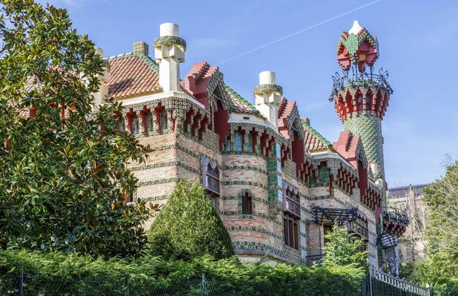 Visita guiada por Comillas - Foto 2