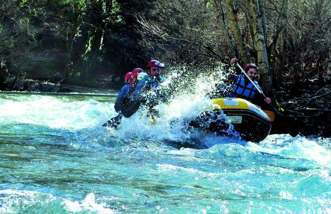 Rafting en el río Voïdomátis - Foto 2