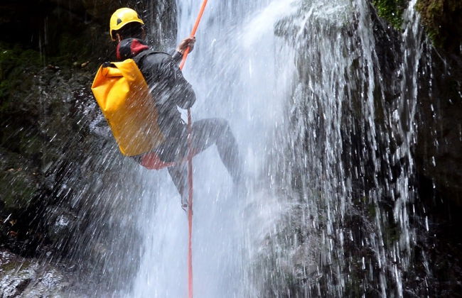 Rápel en el cañón del Secreto y cueva del Mohán - Foto 5