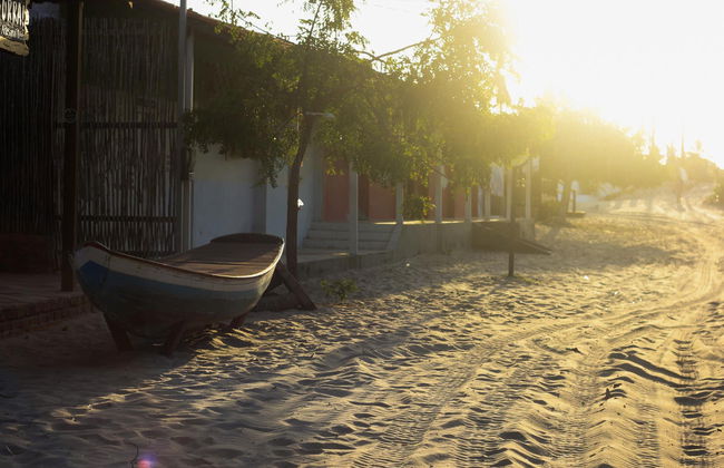 Transfer a Atins de lancha - Foto 1