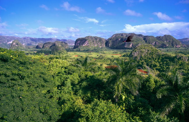 Senderismo al atardecer por el Valle del Silencio - Foto 1