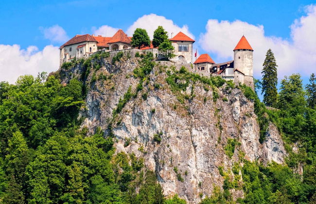 Excursión a Bled, la cueva Postojna y el castillo de Predjama - Foto 6