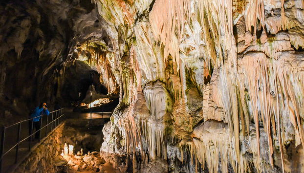 Excursión a la cueva Postojna y el castillo de Predjama - Foto 2