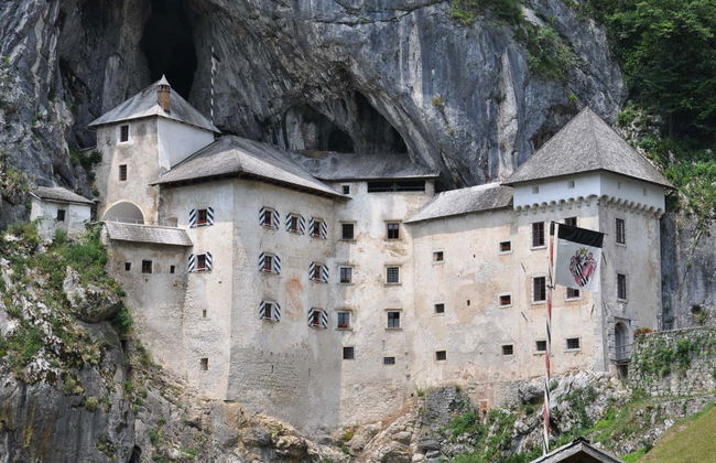 Excursión a Bled, la cueva Postojna y el castillo de Predjama - Foto 3