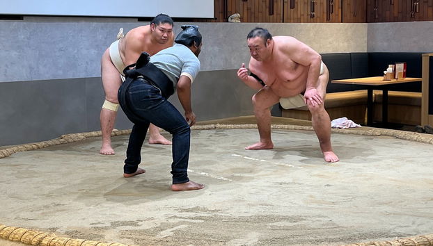 Sumo Fighting Experience - Photo 5