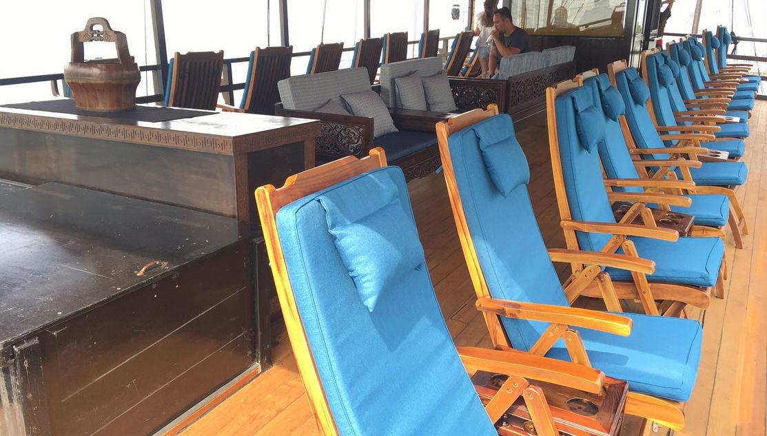 Victoria Harbour Evening Cruise - Photo 1