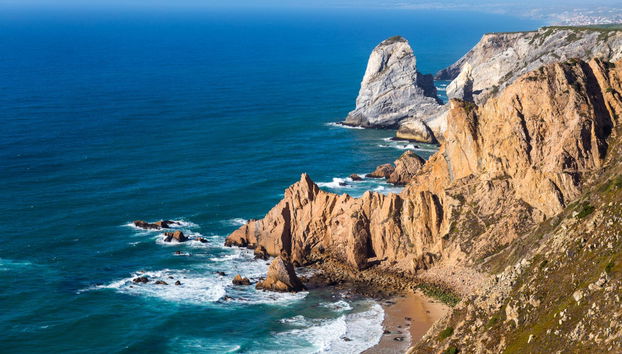 Day Trip to Sintra and Cascais + Palacio da Pena - Foto 4