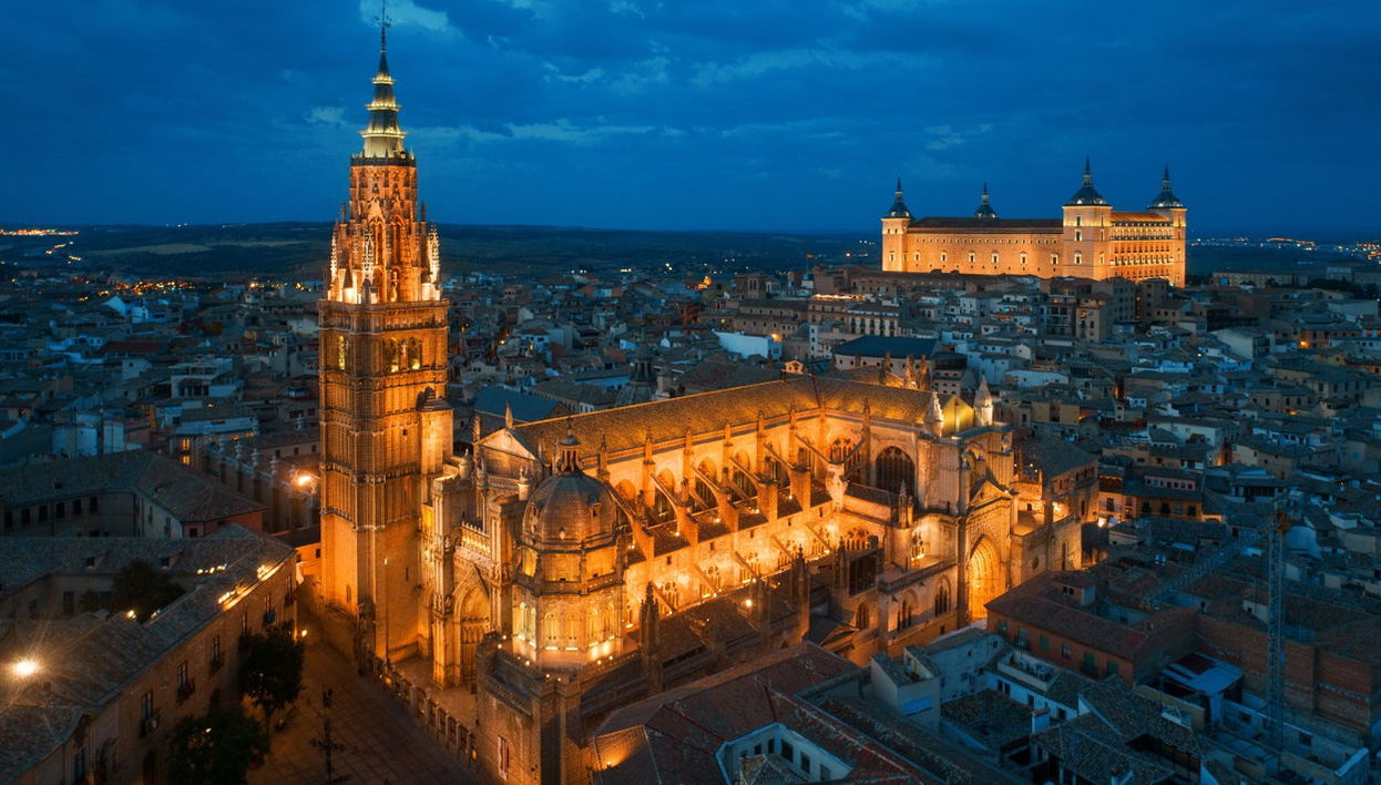 Tour de la Inquisición - Photo 1