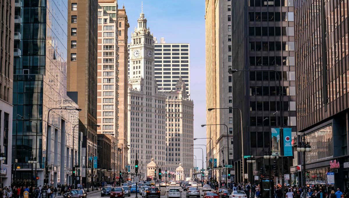 Chicago Architecture Tour - Photo 1