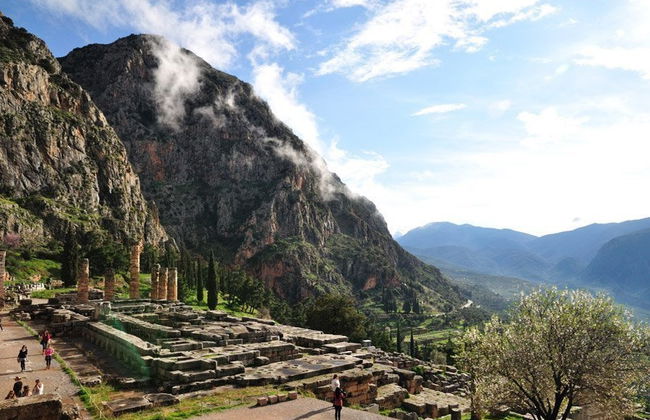 Delphi Day Trip - Photo 1