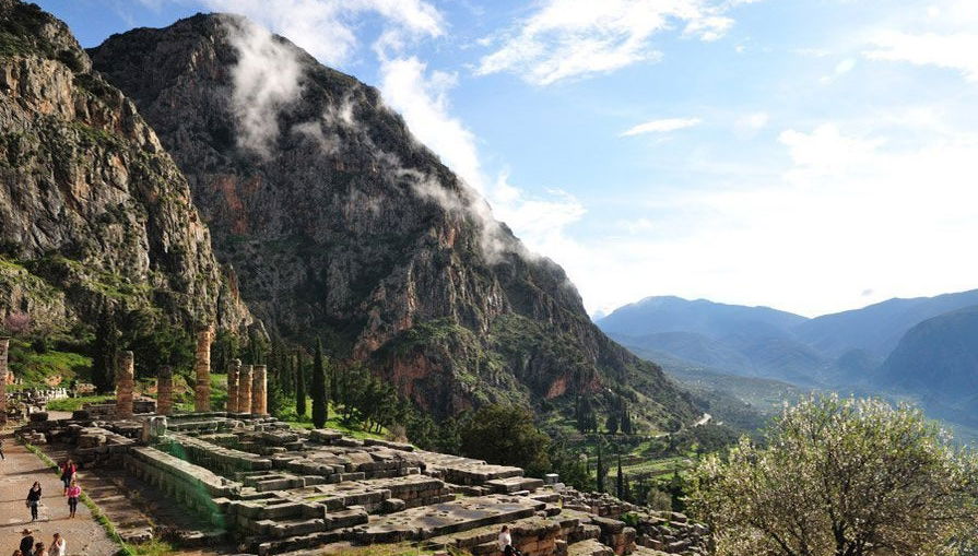 Delphi Day Trip - Photo 1