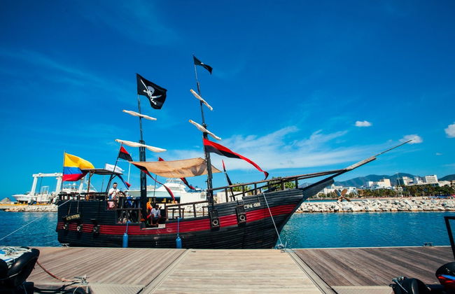 Paseo en barco pirata por Santa Marta - Foto 2
