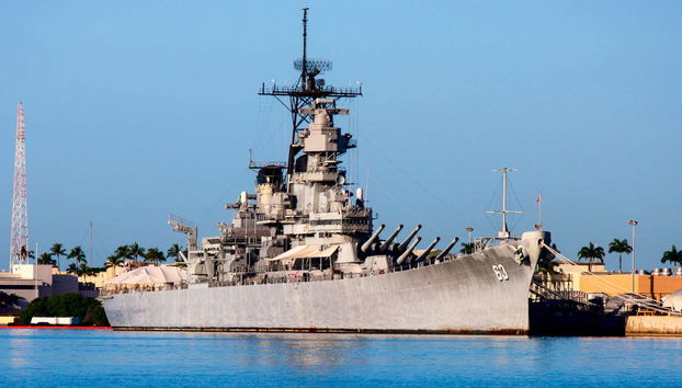 Tour of Pearl Harbor & Honolulu - Photo 2