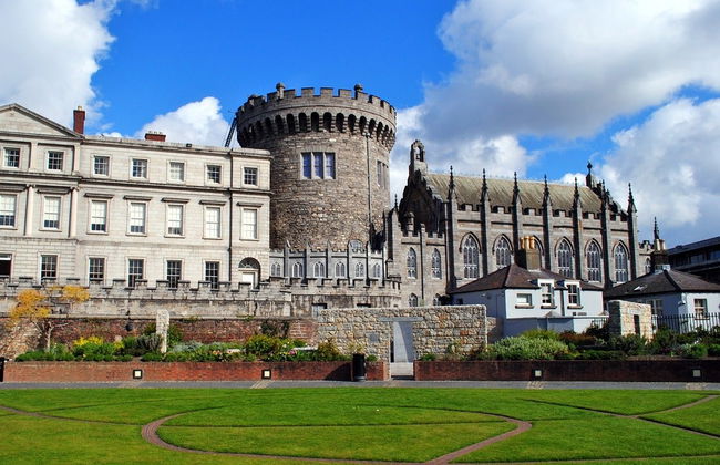Trinity College Library, Book of Kells & Dublin Castle Tour - Photo 7