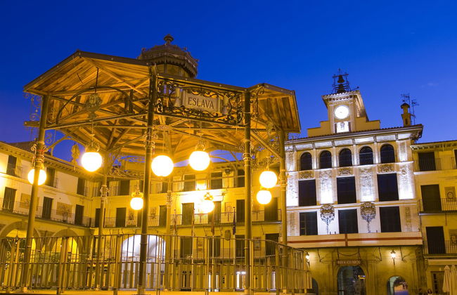 Tour de los crímenes y misterios de Tudela - Foto 1