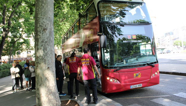 Big Bus Open-Top Night Tour - Photo 3