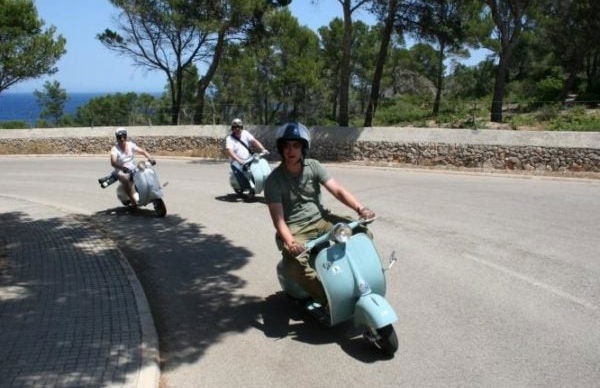 Tour en vespa por Tropea - Foto 2