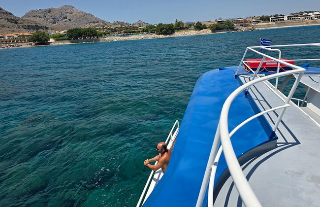 3 Hours Morning Adventure por Turtle Submarine - Foto 6