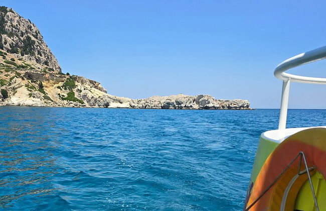 3 Hours Morning Adventure por Turtle Submarine - Foto 9