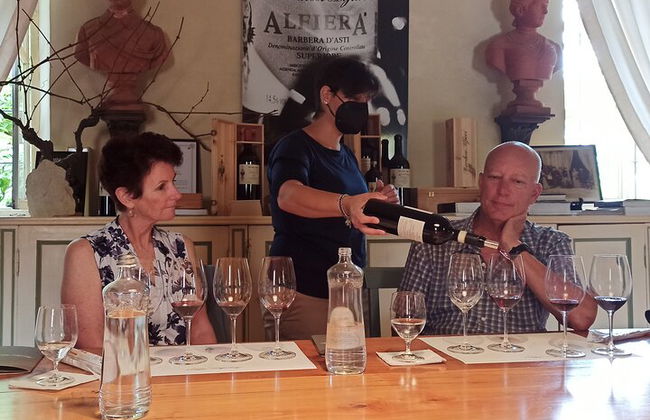Langhe Wine & Food Tour da Torino: Barolo e Altro - Foto 2