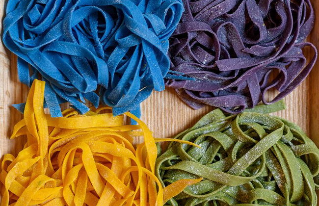 Clase magistral de cocina casera: Elaboración de pasta con colores naturales - Foto 7