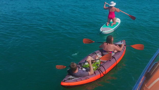 Charter privado por la mañana con bebidas, tapas, tablas de paddle y kayak - Foto 4