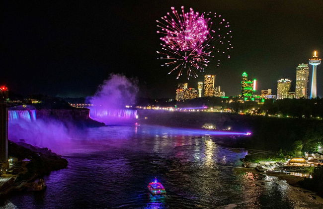 Excursión a las Cataratas del Niágara con espectáculo nocturno de luces - Foto 3