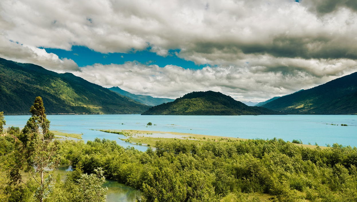 Reloncavi Estuary & Tagua Tagua Lake Day Trip - Foto 1