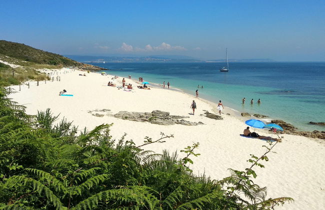 Traghetto per l'isola di Ons - Foto 1