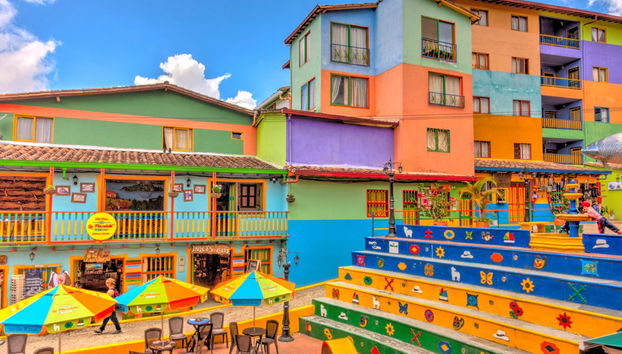 Guided Tour of Guatapé - Photo 5