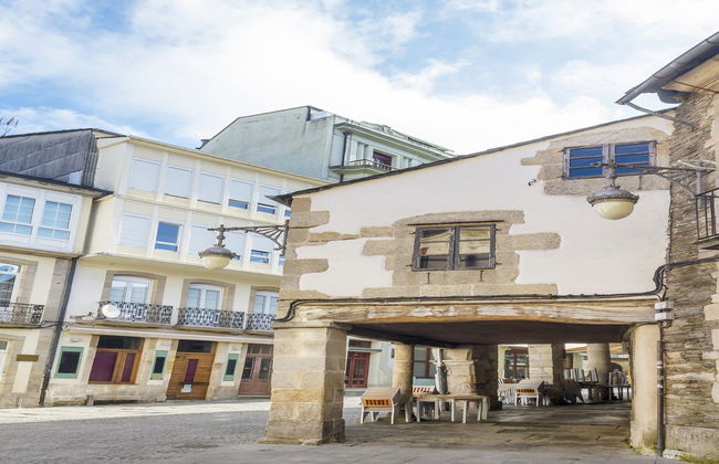 Lugo Guided City Tour - Photo 2