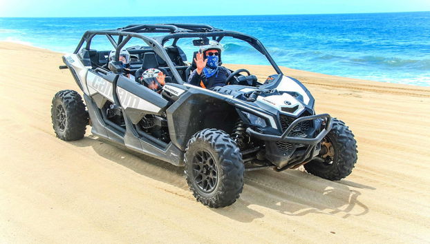 Visitando a praia Migriño de buggy