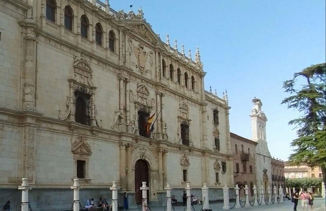 Tour de los misterios y leyendas de Alcalá de Henares - Foto 3