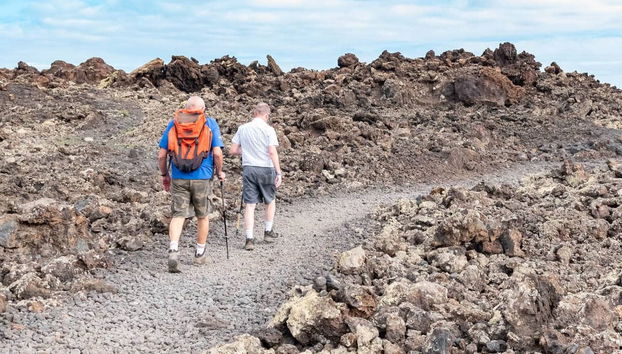 Senderismo por el Parque Natural de los Volcanes - Foto 3