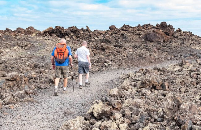 Senderismo por el Parque Natural de los Volcanes - Foto 3
