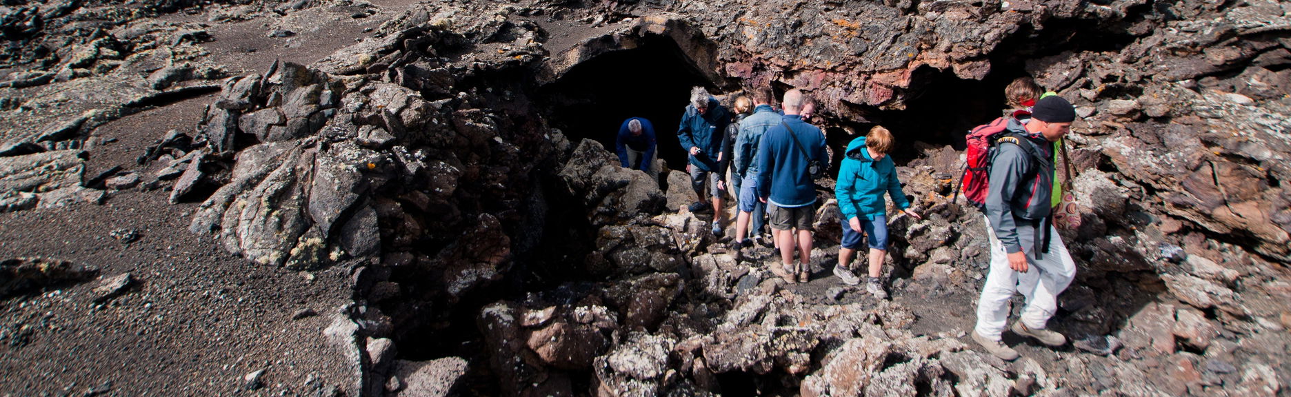 Senderismo por el Parque Natural de los Volcanes - Foto 1