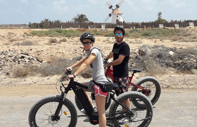 Corralejo Electric Bike Tour - Foto 2