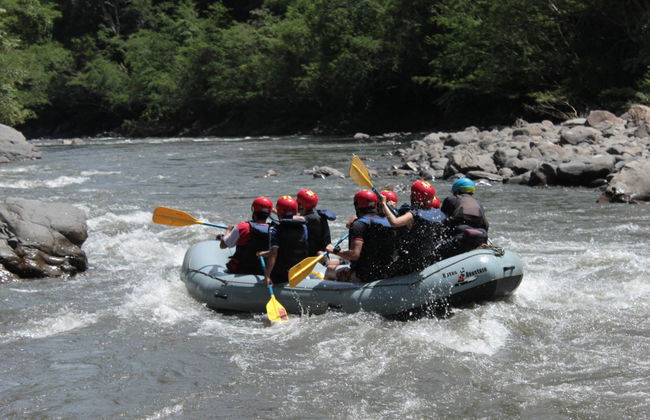 Rafting on the Negro River - Photo 4