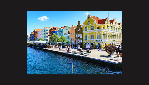 Willemstad Tourist Train - Photo 2