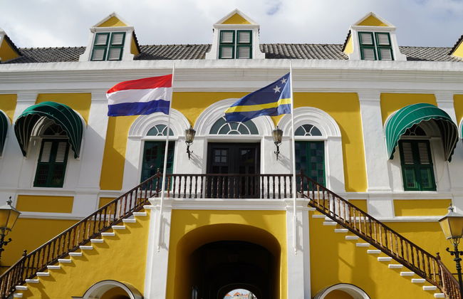 Willemstad Guided Tour - Photo 5