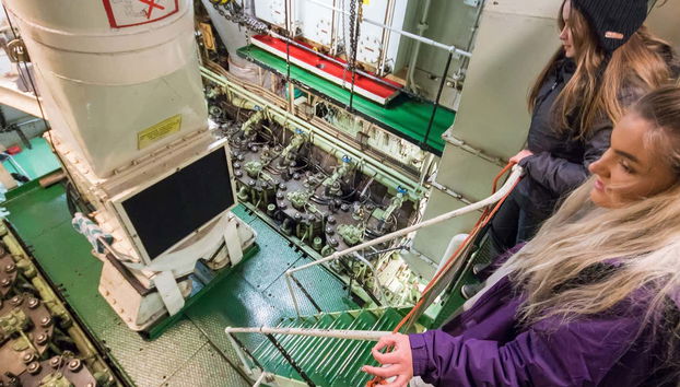 Paseo en barco rompehielos + Flotación en el mar de Botnia - Foto 4