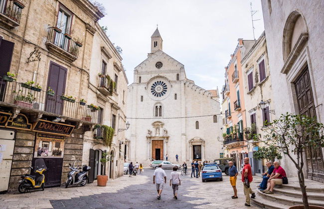 Bari Tuk-Tuk Tour - Photo 2