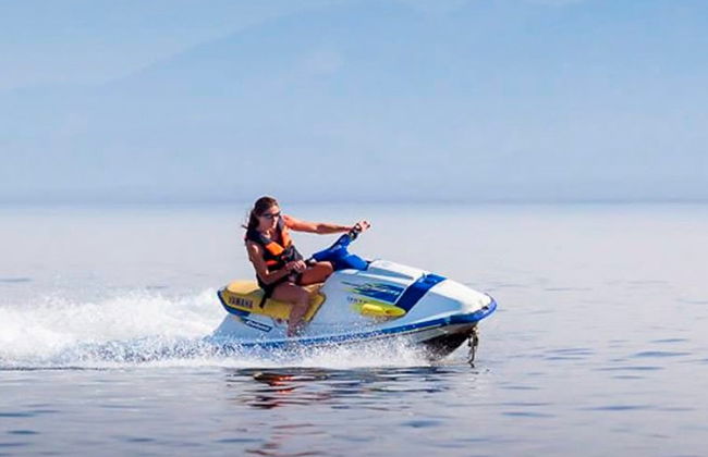 Cabra Corral Banana Boat, Jet Ski & Kayaking Activity - Photo 5