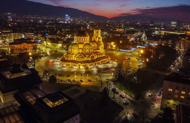 Visite privée de nuit dans Sofia avec dîner - Photo 4