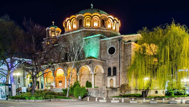 Sofia Private Night Tour with Dinner - Foto 2